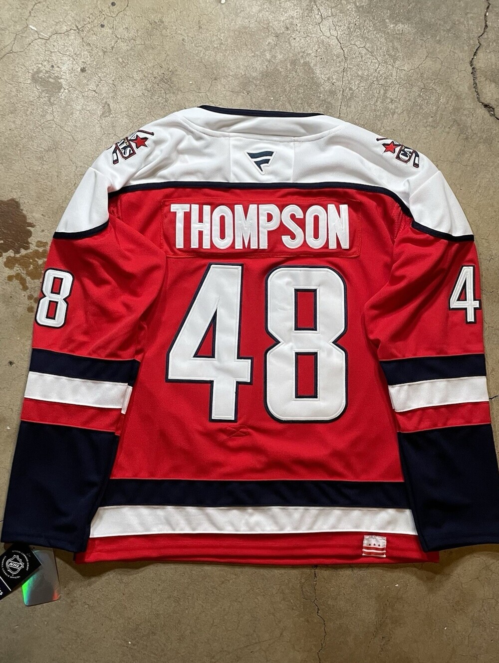 Logan Thompson - Washington Capitals 2025 Screaming Eagle Jersey - Men’s Large